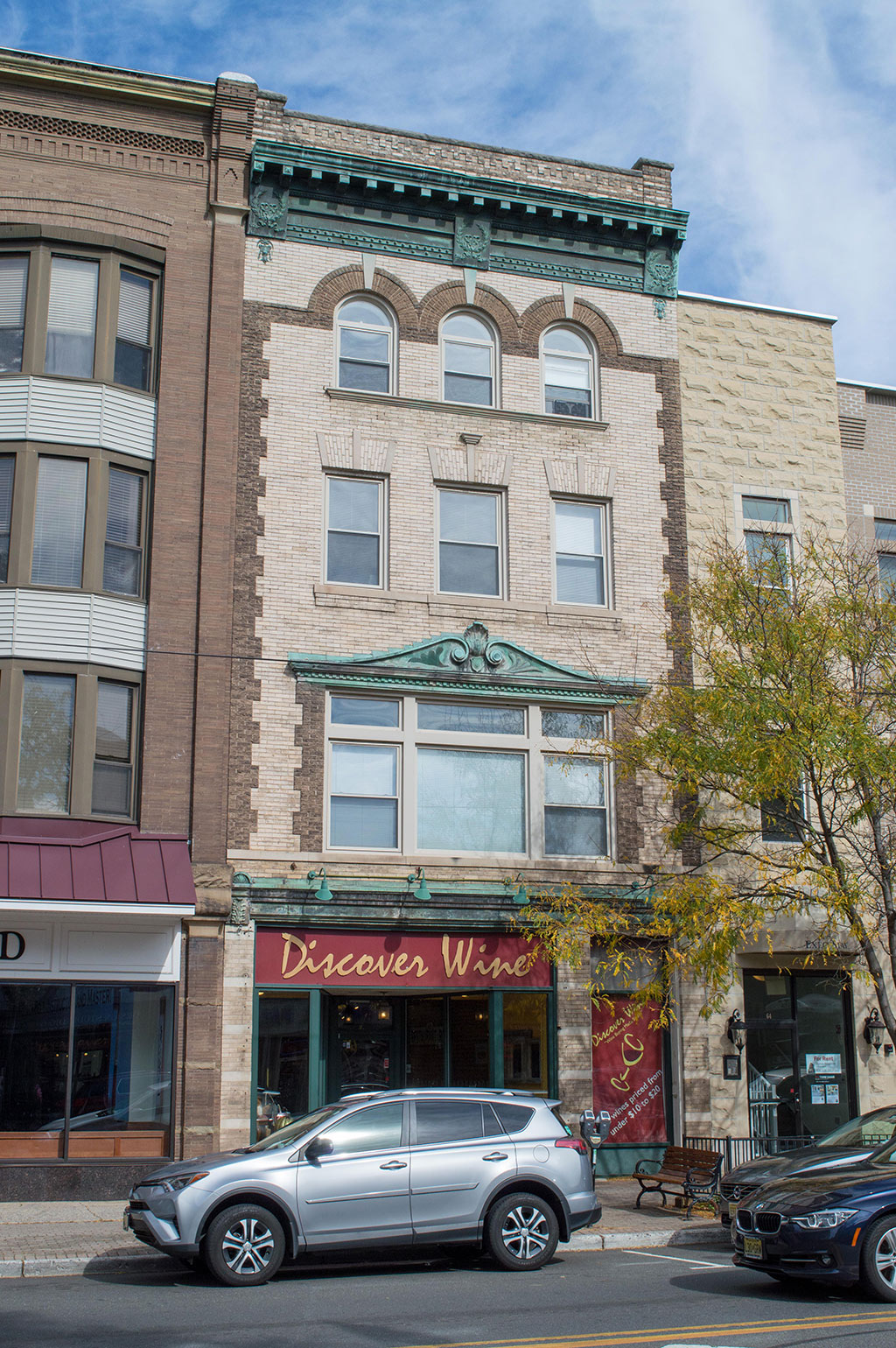 74 West Main